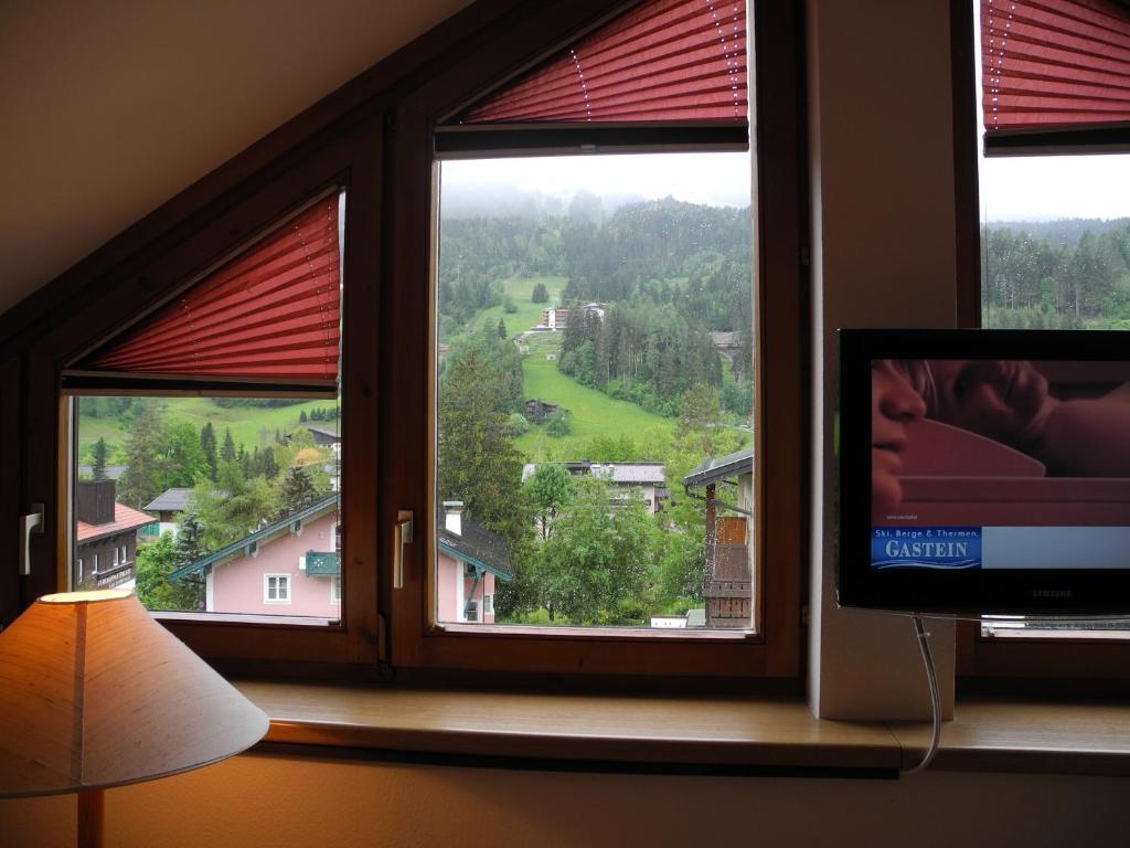 Appartementhaus Gastein Inklusive Alpentherme Gratis Бад-Гофгаштайн Номер фото